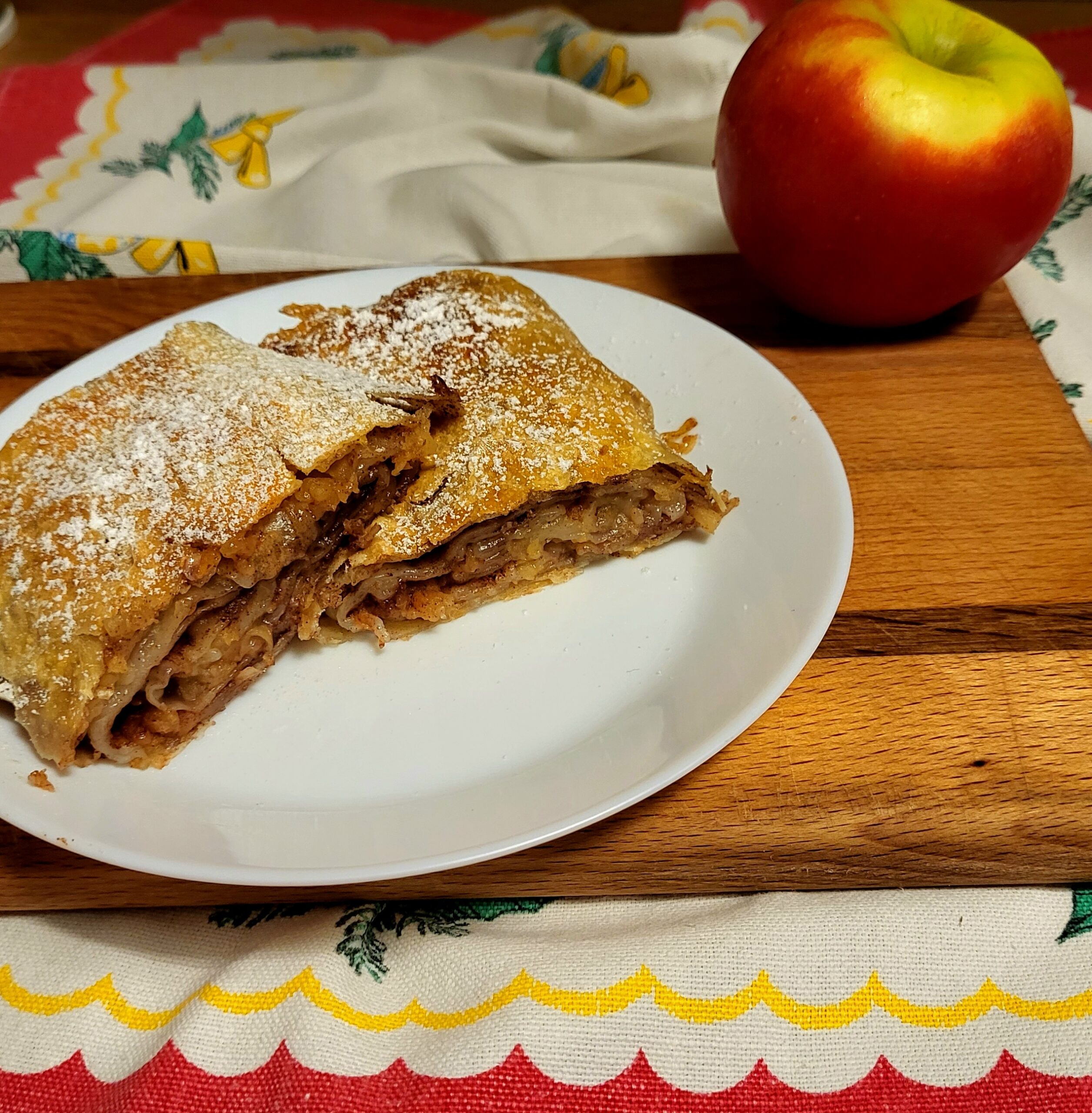 Golden Crisp Apple Strudel | ByTheMenu